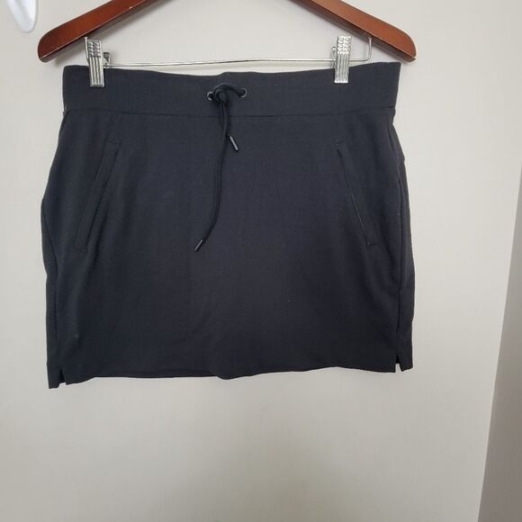 Athleta Womens Black Modern Metro Skort Skirt Small - Picture 1 of 5